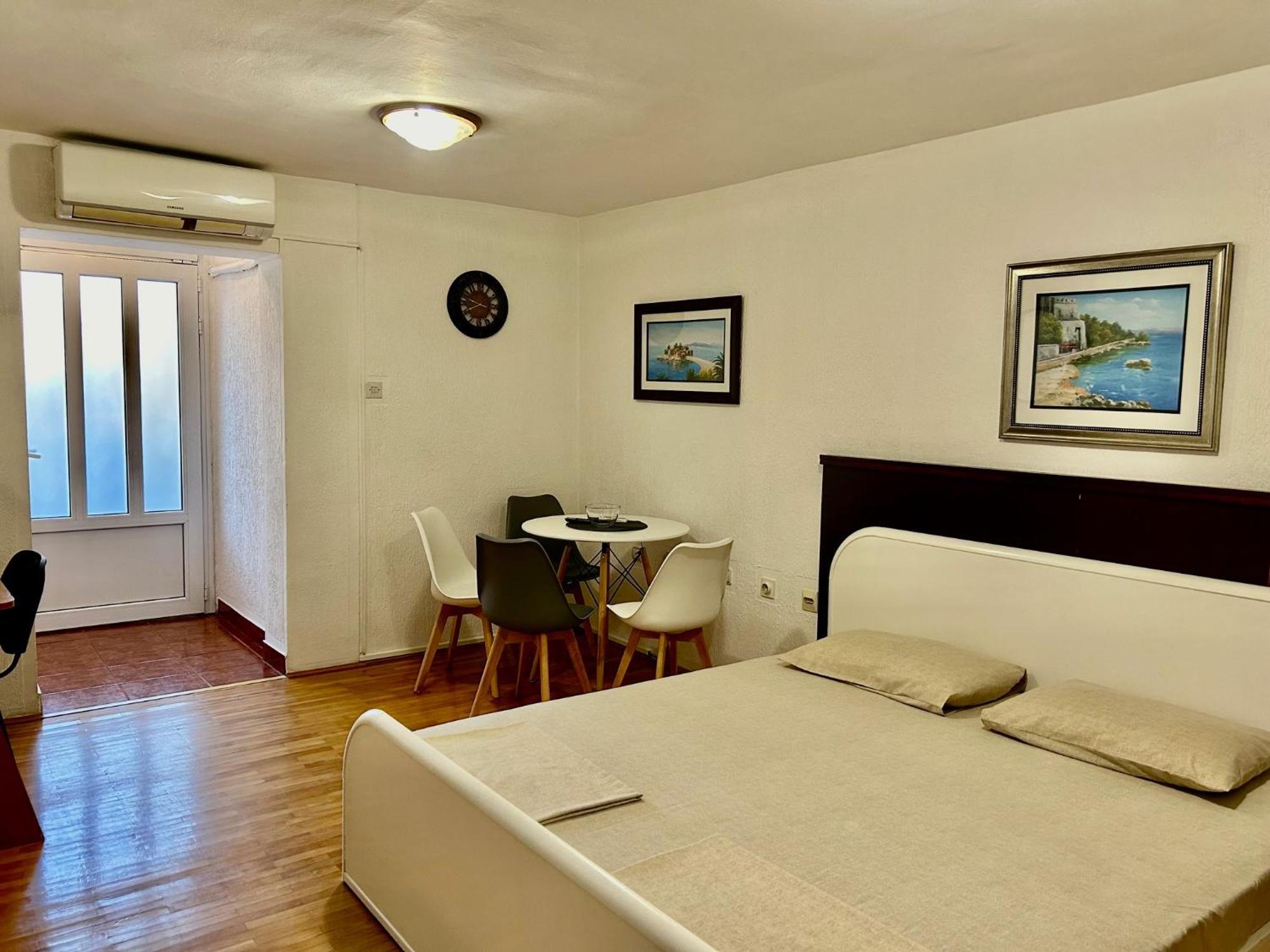 Podgorica Guesthouse * Podgorica